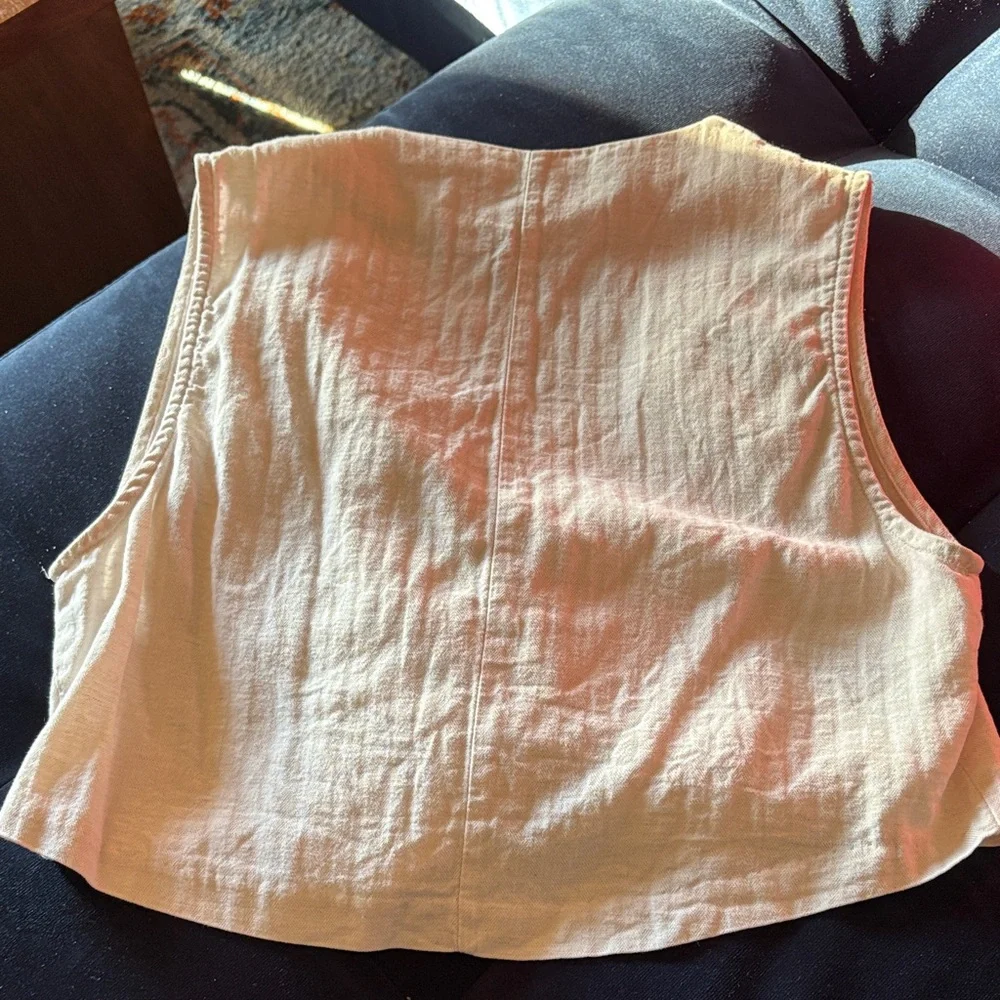OAK + FORT Cropped Linen Vest - Picture 5 of 8